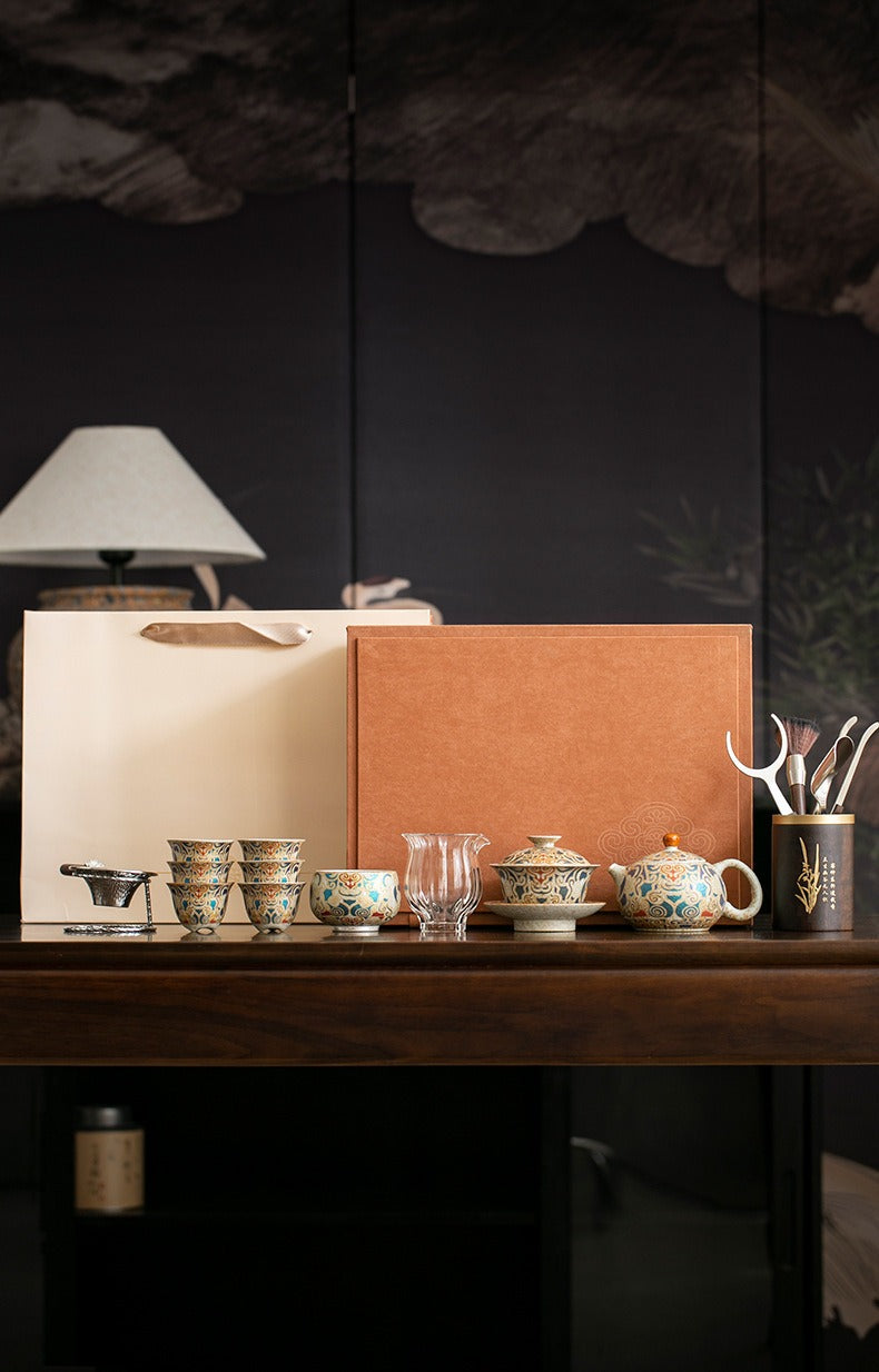 Premium Chinese-style Dunhuang-inspired silver-plated Kung Fu tea set; a high-end, vintage-style, "quiet luxury" gift box set suitable for brewing and enjoying tea—collector's grade.