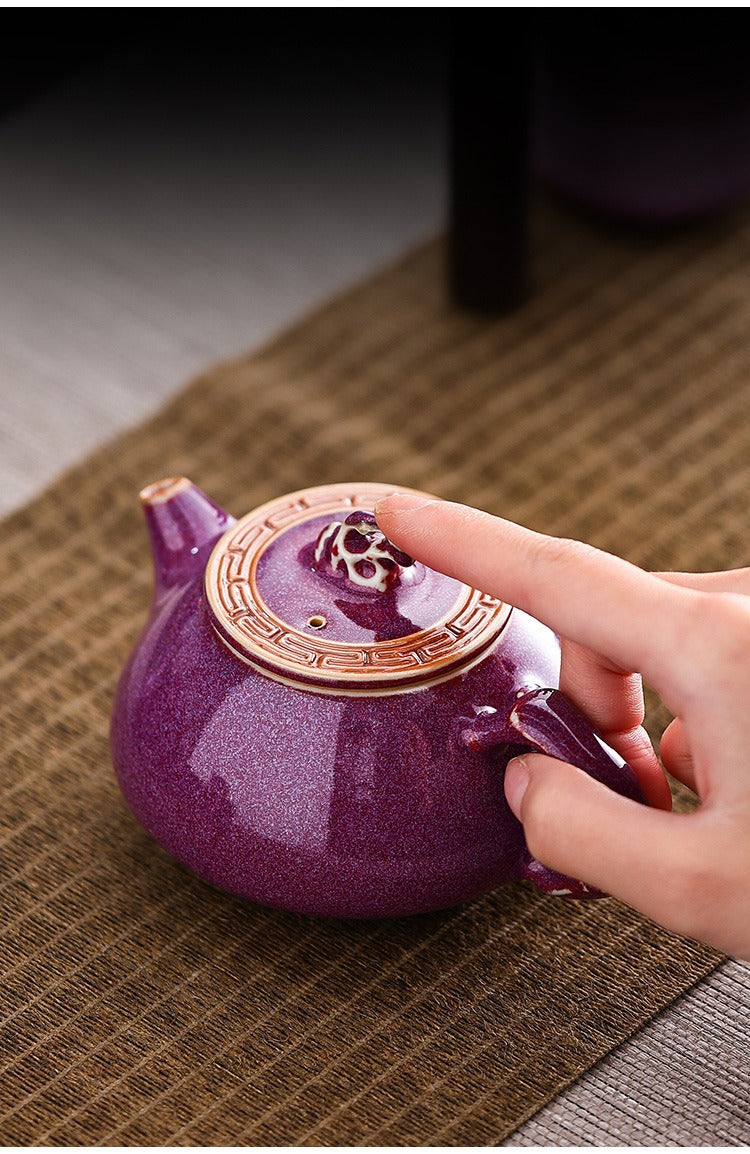 Master-crafted Kung Fu tea set—premium gift set suitable for home brewing or high-end business gifting.