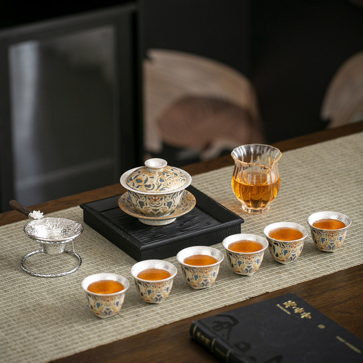 Premium Chinese-style Dunhuang-inspired silver-plated Kung Fu tea set; a high-end, vintage-style, "quiet luxury" gift box set suitable for brewing and enjoying tea—collector's grade.