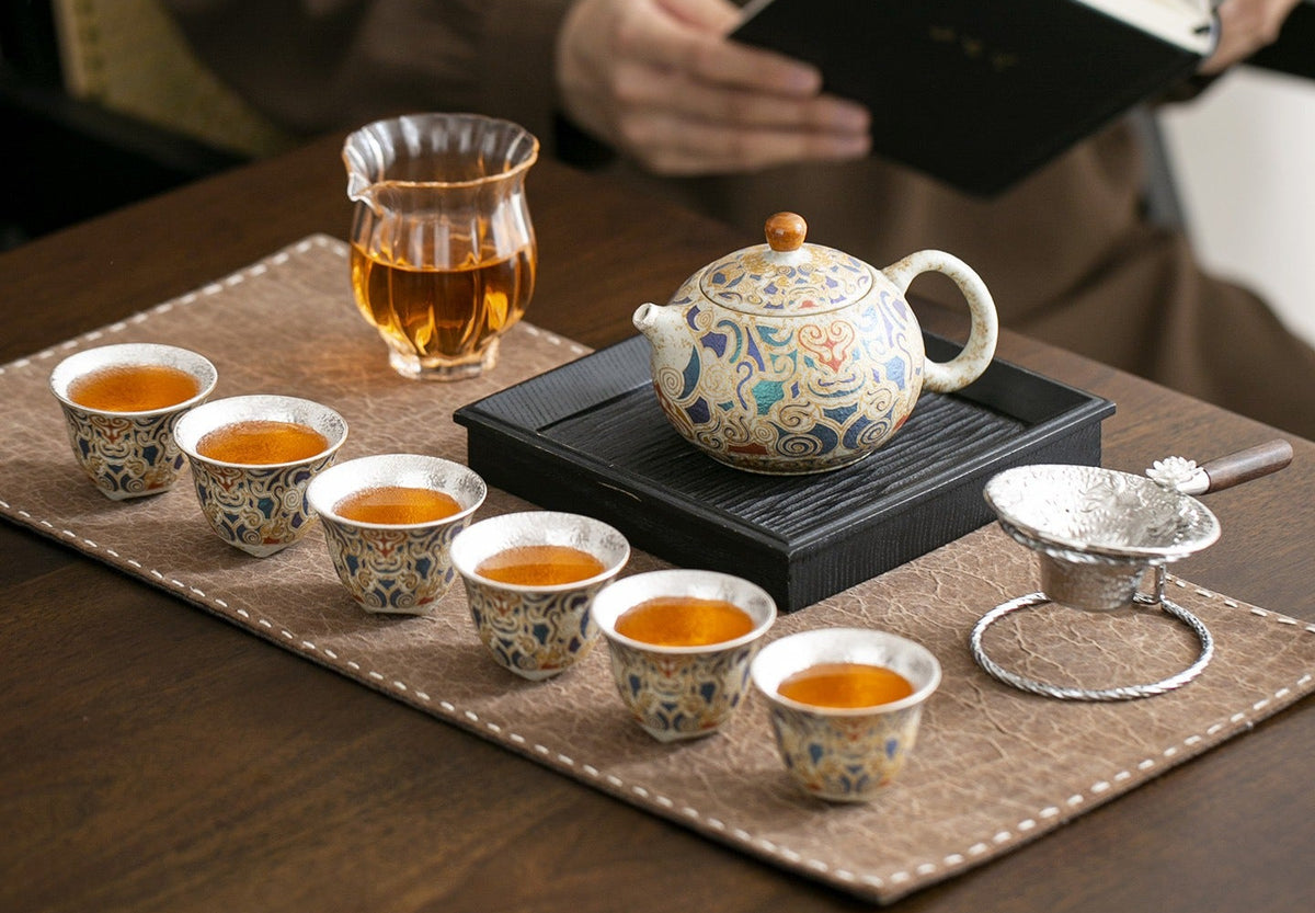 Premium Chinese-style Dunhuang-inspired silver-plated Kung Fu tea set; a high-end, vintage-style, "quiet luxury" gift box set suitable for brewing and enjoying tea—collector's grade.