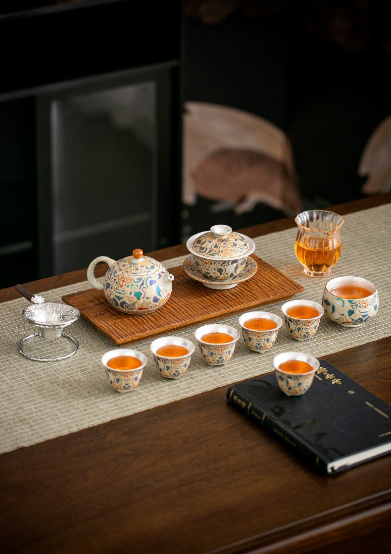 Premium Chinese-style Dunhuang-inspired silver-plated Kung Fu tea set; a high-end, vintage-style, "quiet luxury" gift box set suitable for brewing and enjoying tea—collector's grade.